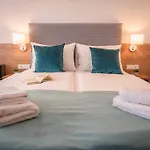 Hotel Mediteran Maradiso By Aminess Crikvenica