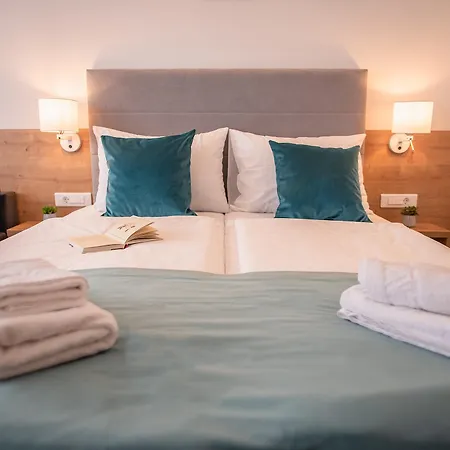 Hotel Mediteran Maradiso By Aminess Crikvenica