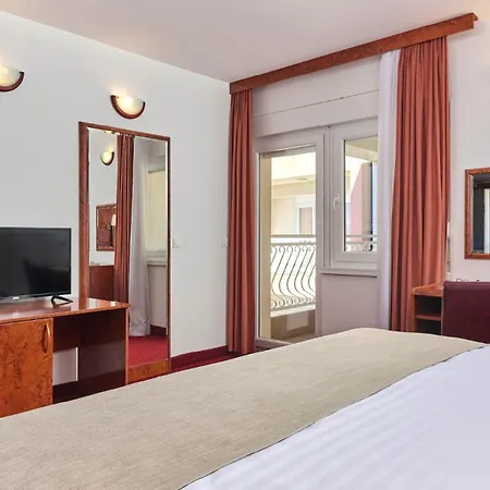 Mediteran Hotel 3*