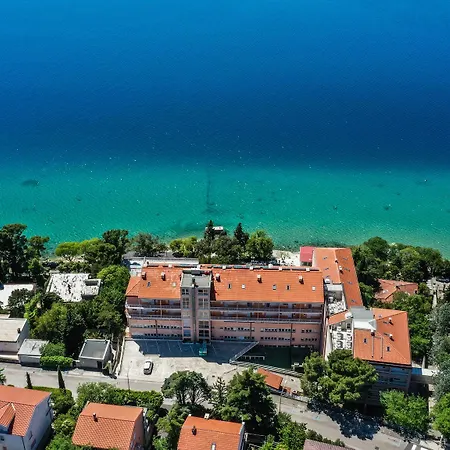 Hotel Mediteran Maradiso By Aminess 3*