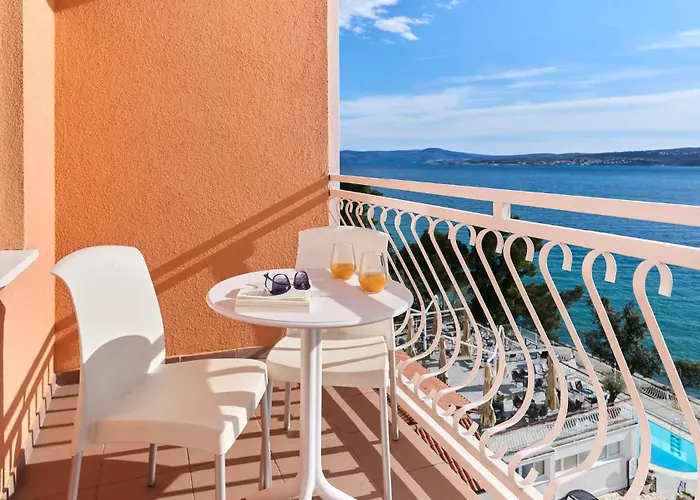 Mediteran Maradiso By Aminess Hotel 3*