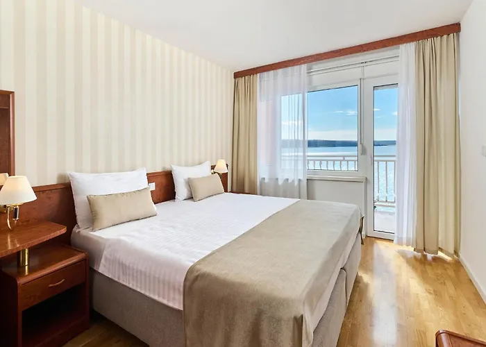 Hotel Mediteran Maradiso By Aminess Crikvenica