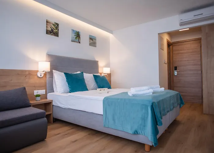 Mediteran Maradiso By Aminess Hotel 3*